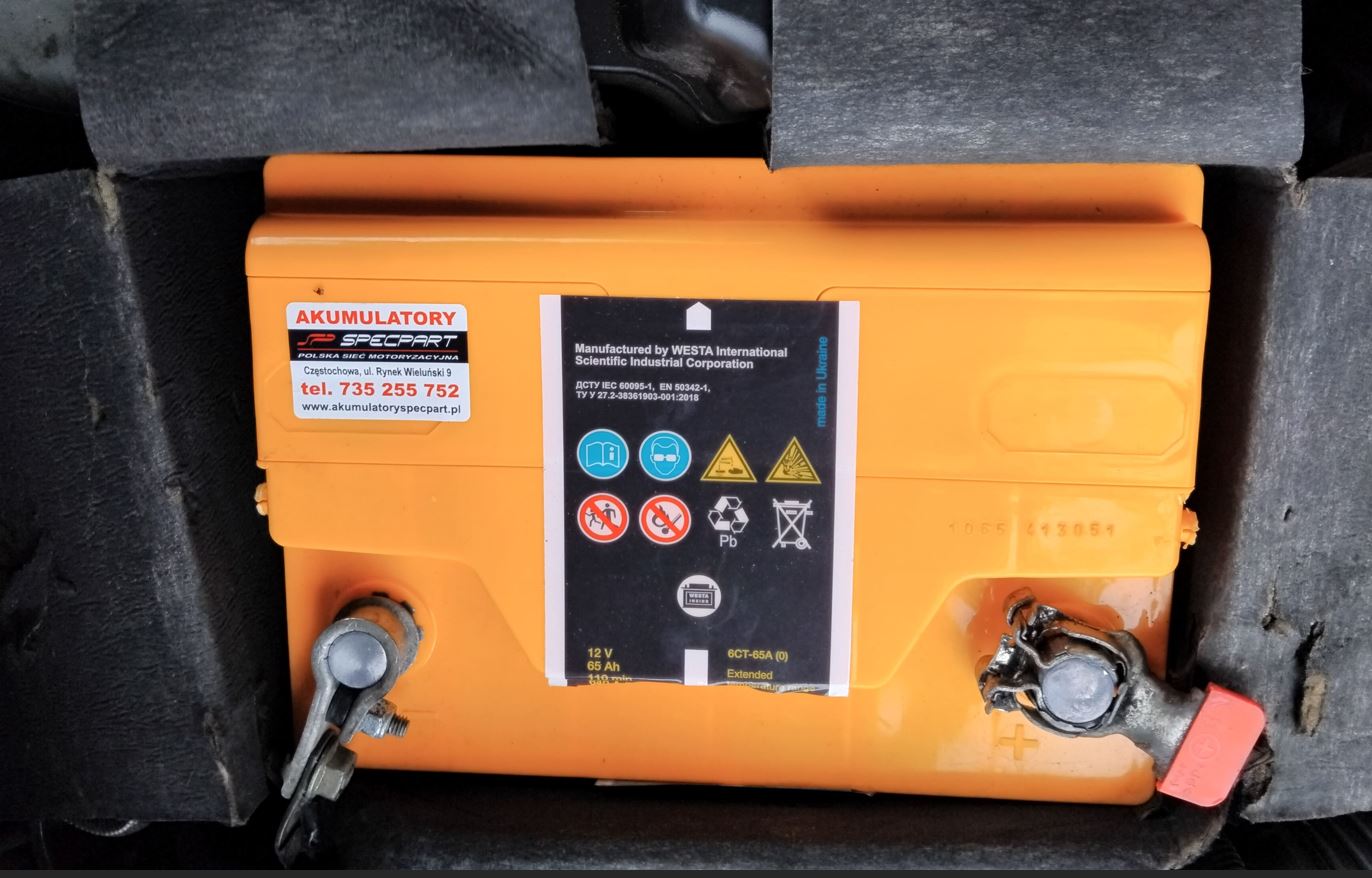 Die im Peugeot 206 1.6 HDI diesel 2005 eingebaute Batterie